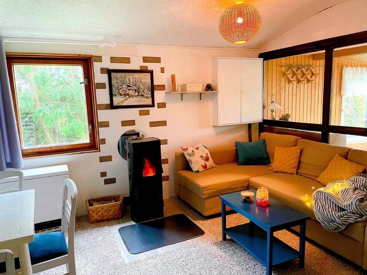 Landhaus Mit Pool, Bungalow In Der Natur Hohenbollentin ภายนอก รูปภาพ